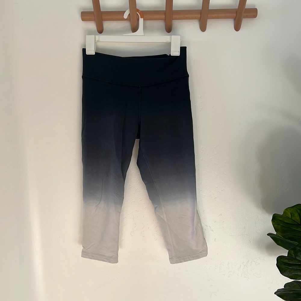 Nike Dri Fit Crops